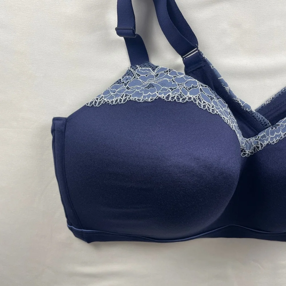 Cacique lightly lined